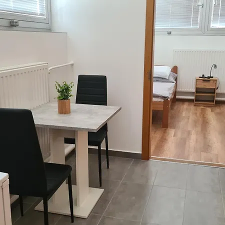 Heder Apartment *
